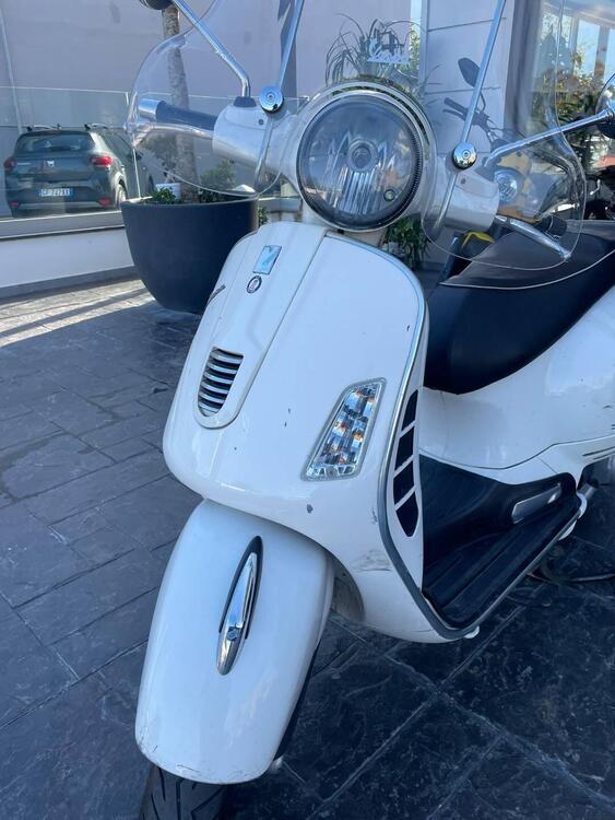 Vespa GTS 300 (2010 - 14) (5)
