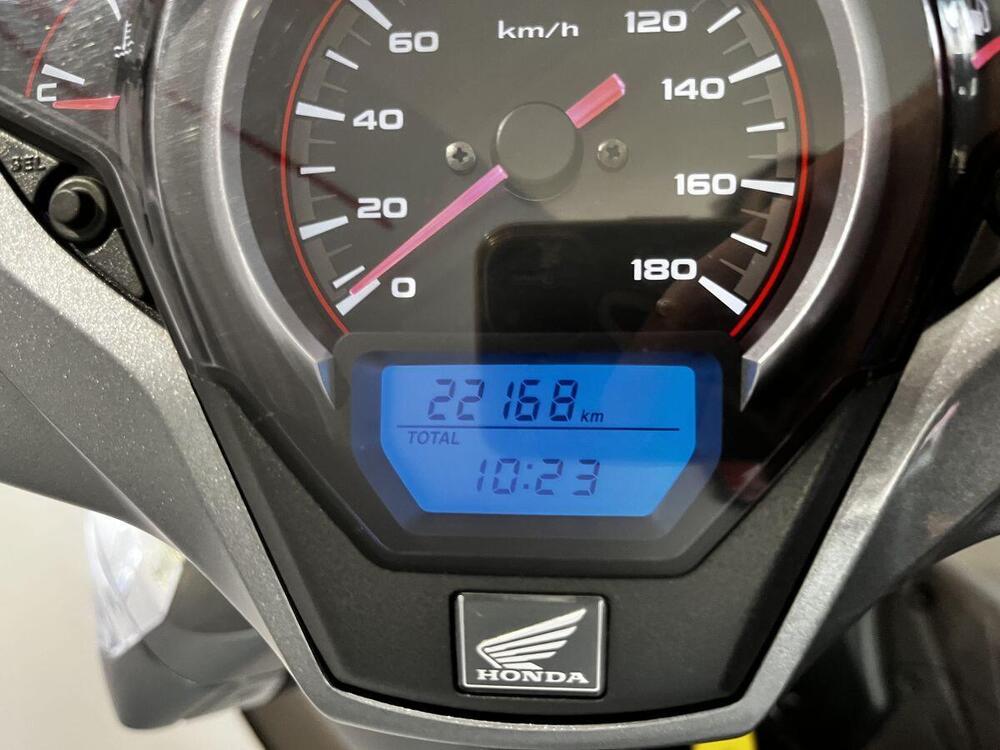 Honda SH 300 i ABS (2016 - 20) (3)