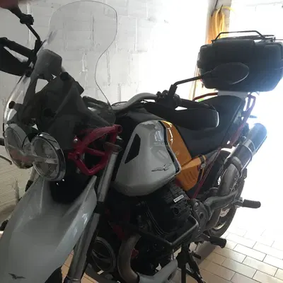 Moto Guzzi V85 TT (2021 - 23) usata