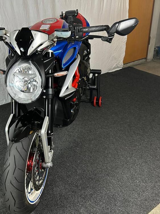 MV Agusta Dragster 800 RR America (2019) (4)