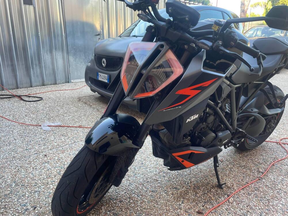 KTM 1290 Super Duke R ABS (2017 - 18) (4)