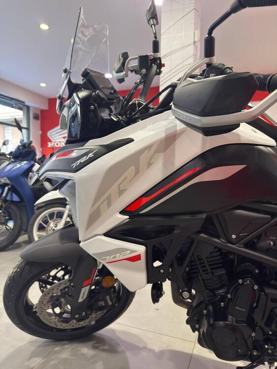 Benelli TRK 702 (2023 - 25) (5)