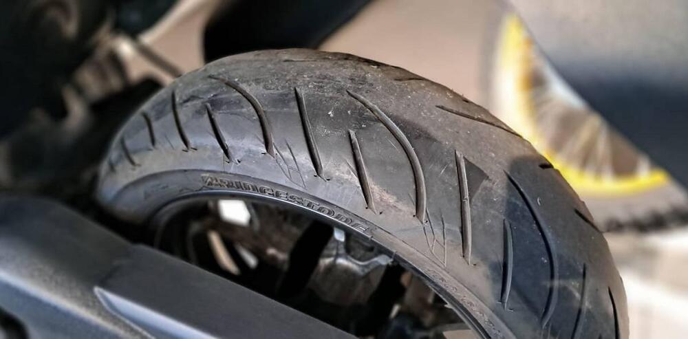 Yamaha T-Max 560 (2022 - 24) (5)