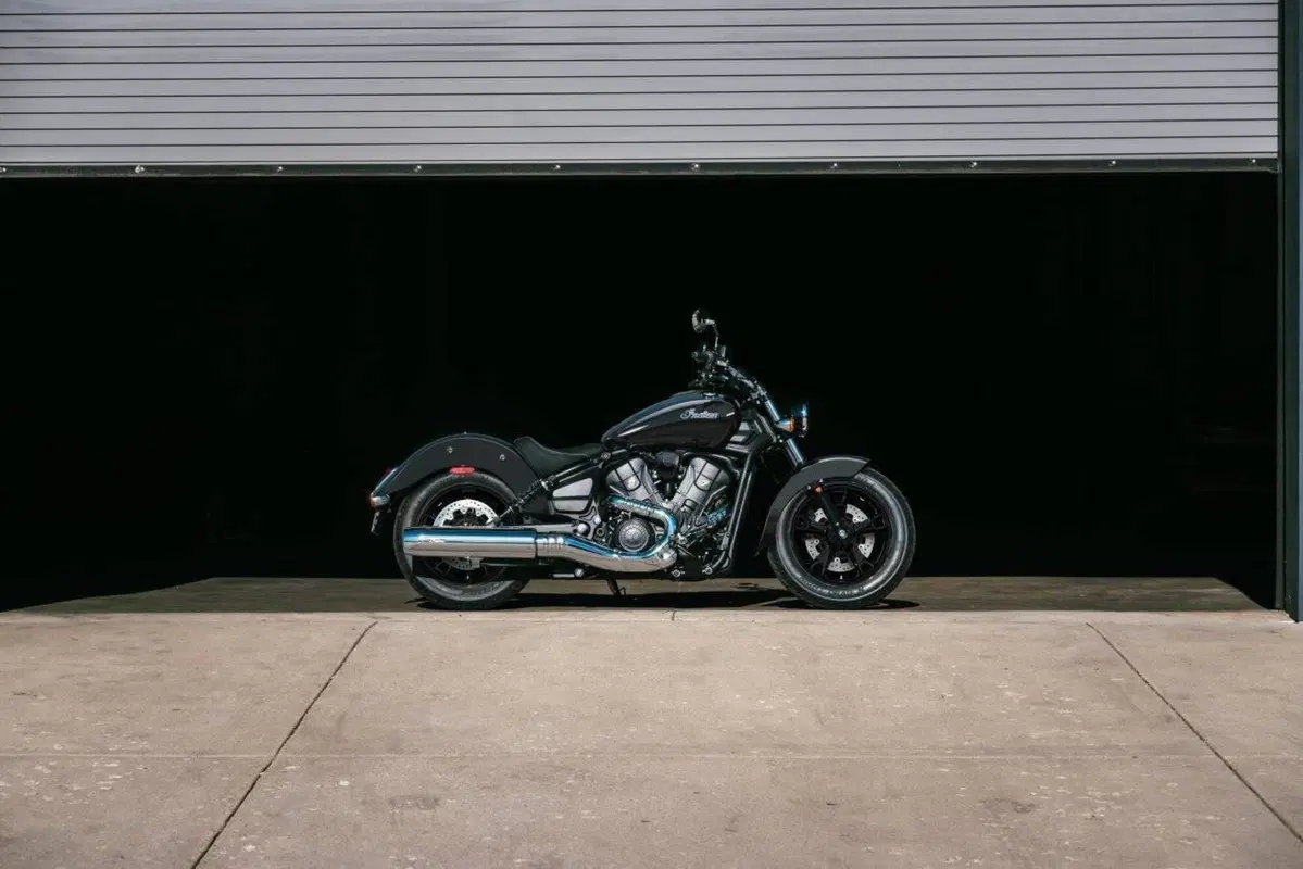 Indian Scout Sixty 999 Classic (2025 - 26) (5)