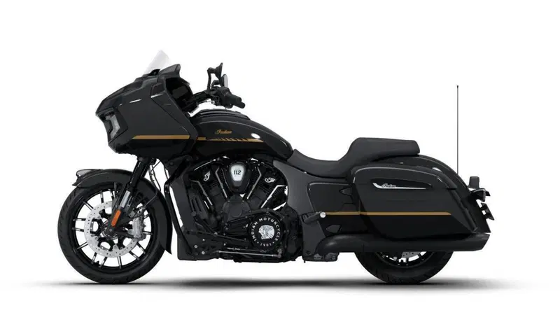 Indian Challenger 1834 Powerplus Dark Horse (2025 - 26) (14)