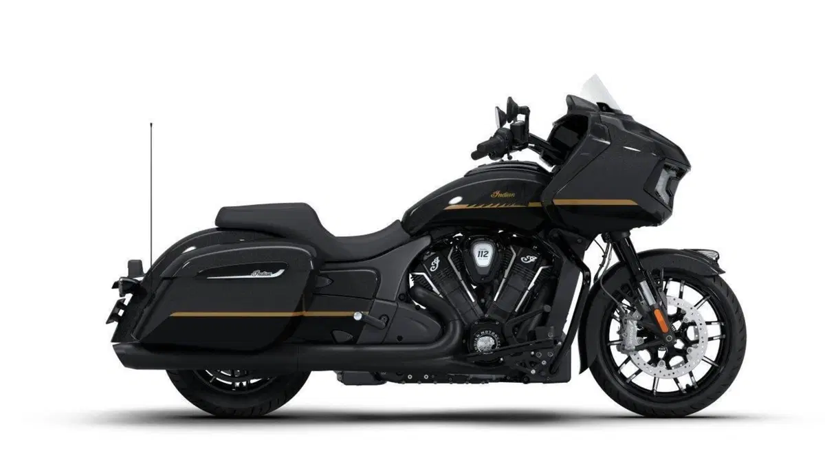 Indian Challenger 1834 Powerplus Dark Horse (2025 - 26) (2)