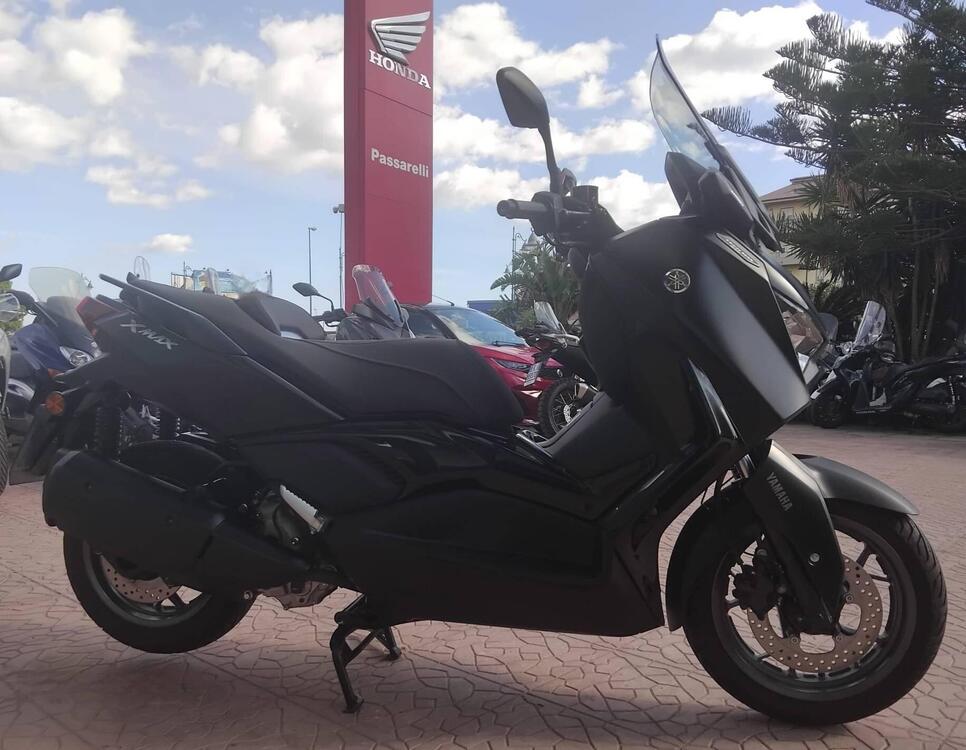 Yamaha X-Max 300 Tech Max (2021 - 24) (3)
