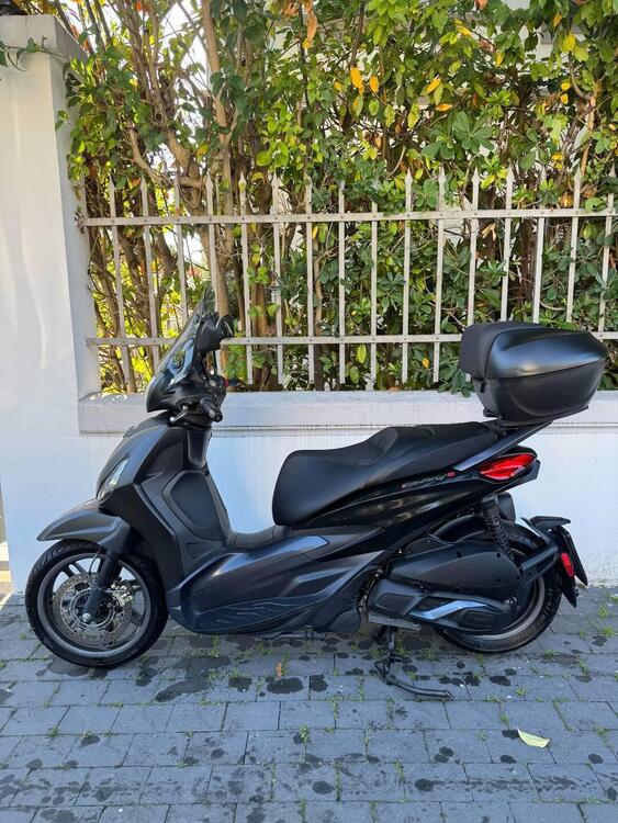 Piaggio Beverly 300 S ABS-ASR (2021 - 25)
