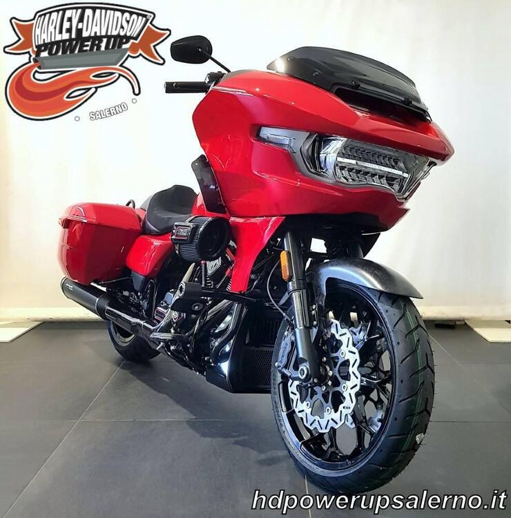 Harley-Davidson CVO Road Glide ST (2025) (4)