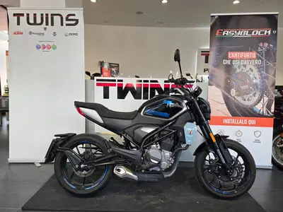 CFMOTO 300CL-X Heritage (2023 - 26) usata