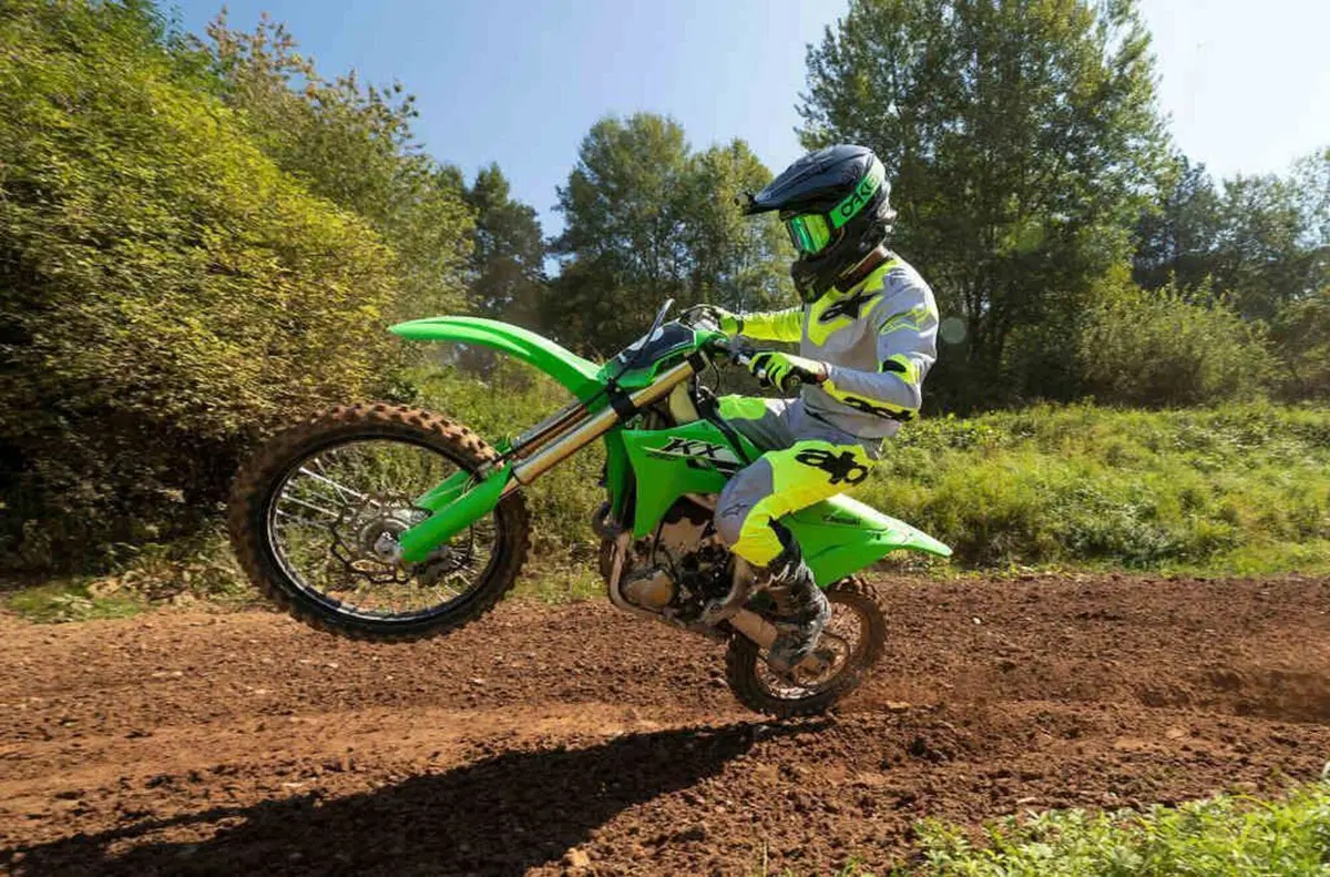 Kawasaki KX250 (2025) (4)