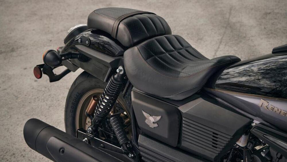 Um Italia Renegade Freedom 300 (2025) (4)