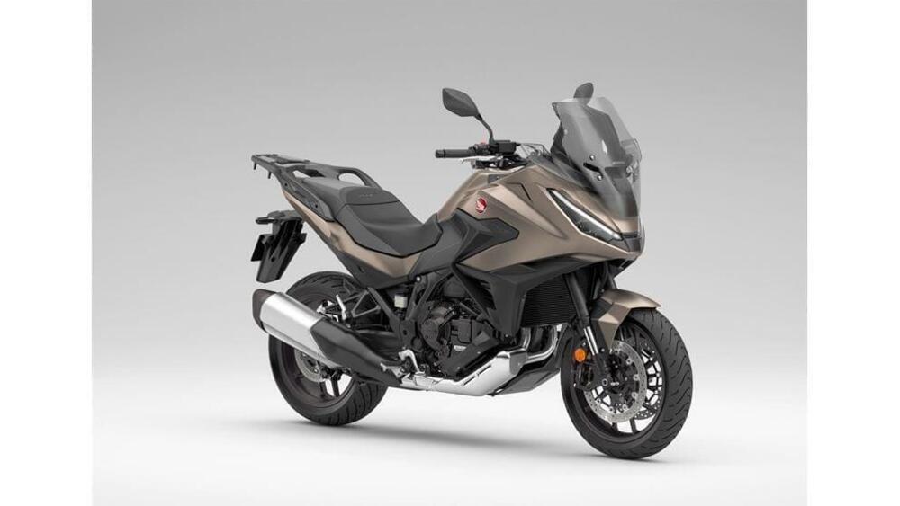 Honda NT 1100 DCT Electronic Suspension (2025)