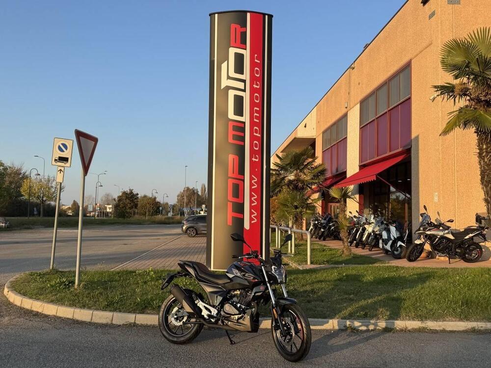 Keeway Motor RKS 125 (2025) (4)