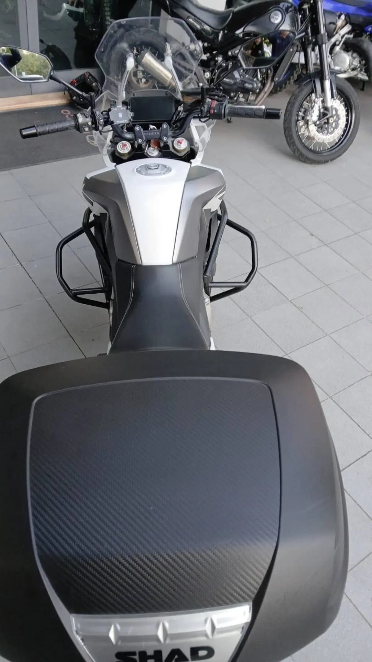 CFMOTO 650MT (2021 - 24) (4)