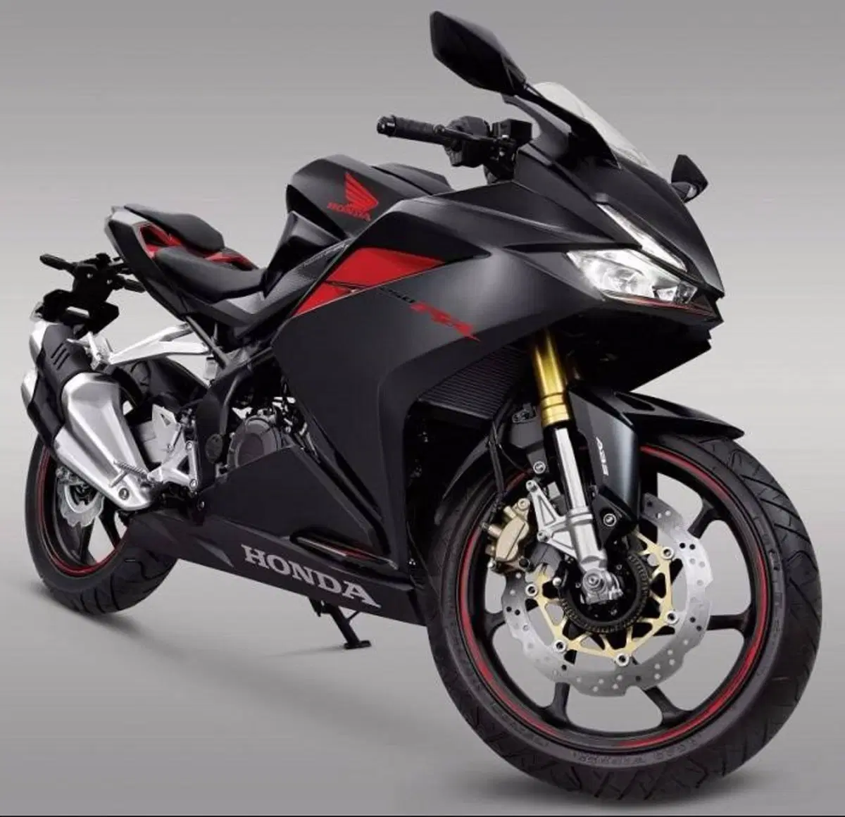 Honda CBR 250 RR. Ieri, oggi e la storia che cambia (5)