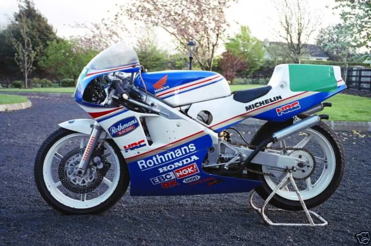 Honda CBR 250 RR. Ieri, oggi e la storia che cambia (8)