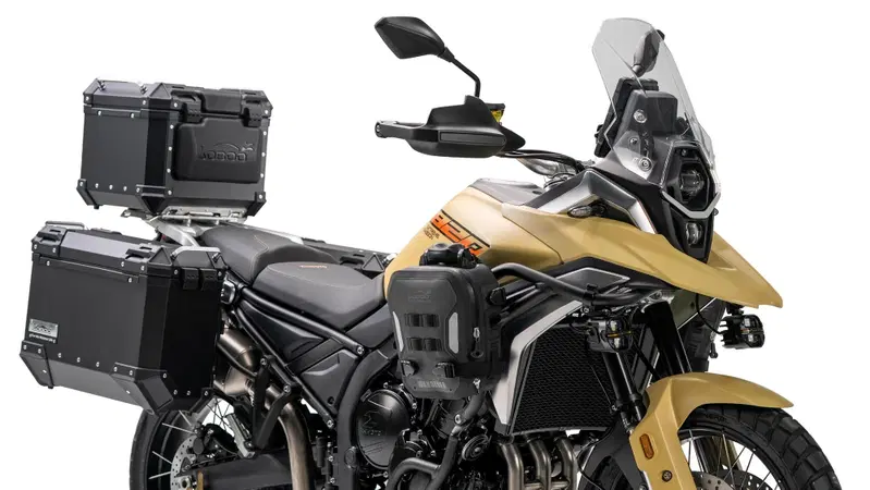 ZXMoto 820 ADV: l'adventure cinese pi&ugrave; tecnologica di sempre? Eccola a Eicma 2025 [VIDEO]
