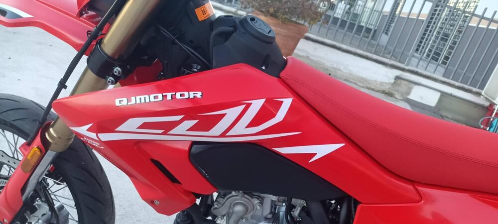 QJ Motor COV 125 (2025) (4)