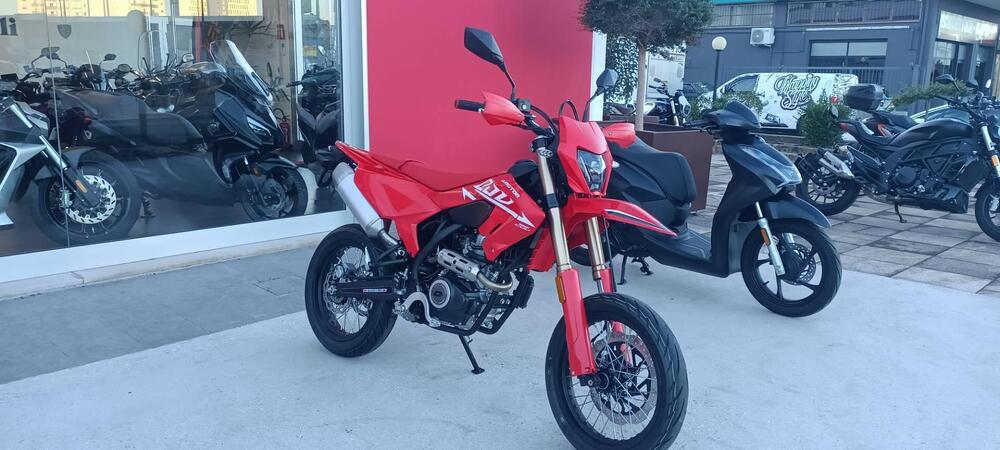 QJ Motor COV 125 (2025)