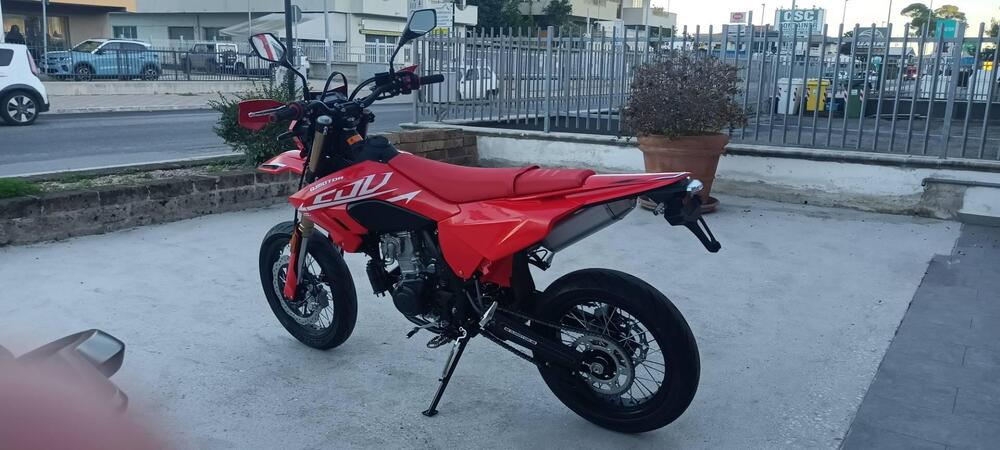 QJ Motor COV 125 (2025) (5)