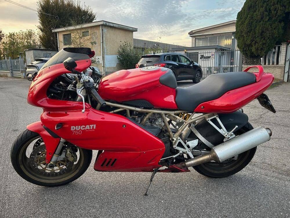 Ducati SuperSport 750 (1999 - 02) (5)