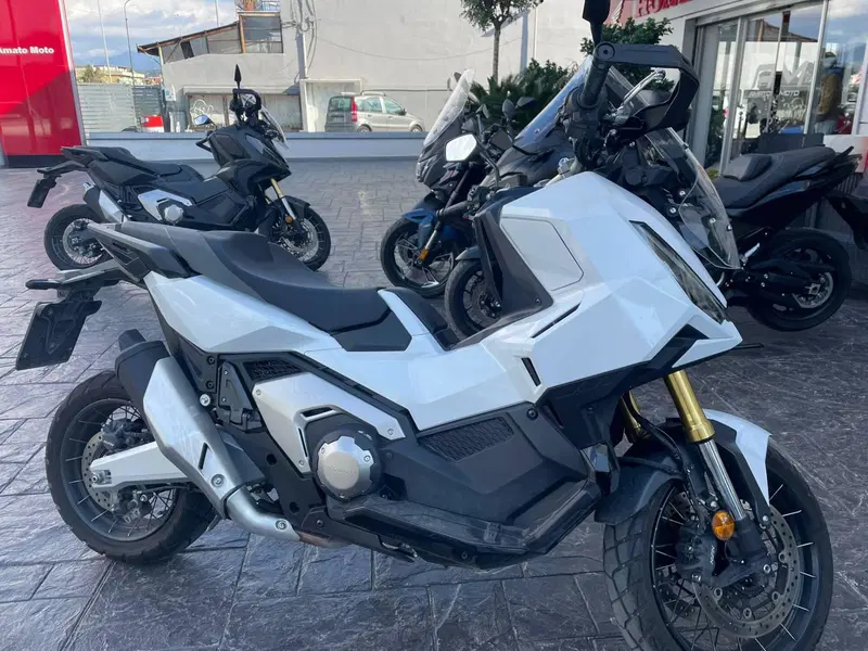 Honda X-ADV 750 (2025 - 26) (2)