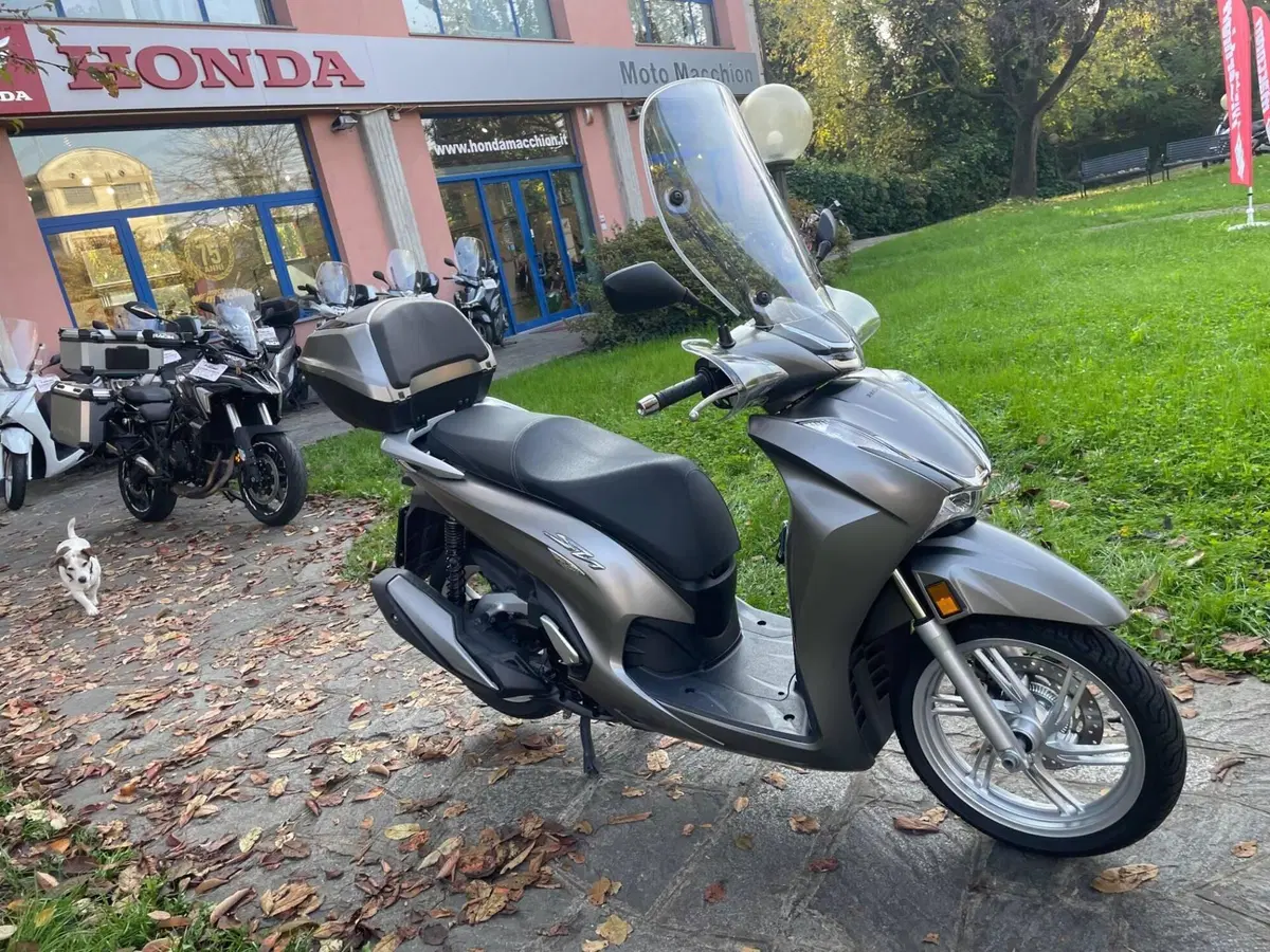 Honda SH 350 (2021 - 24) (4)