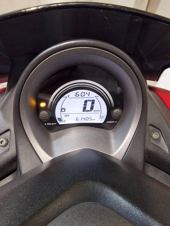 Yamaha N-Max 125 (2015 - 17) (3)