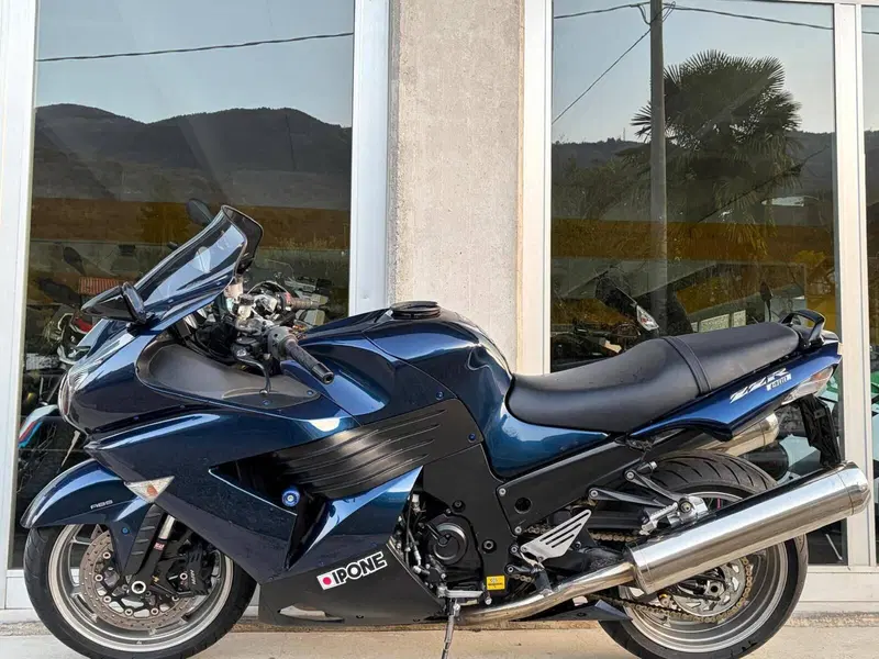 Kawasaki ZZR 1400 (2006 - 11) (2)