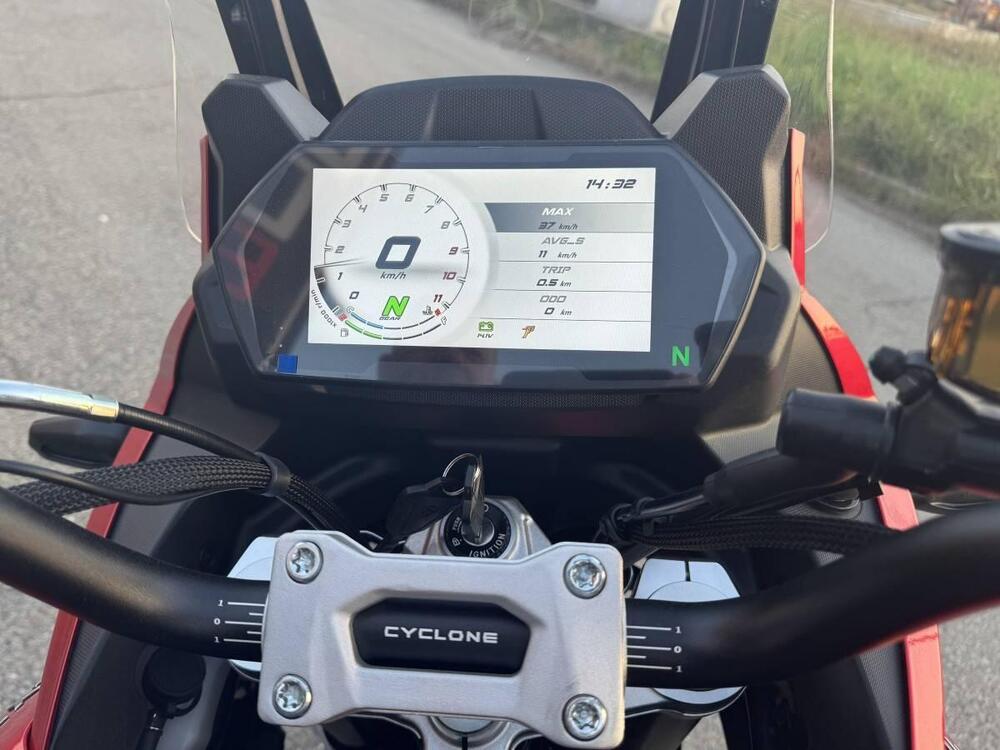 Cyclone RX650 (2025) (4)