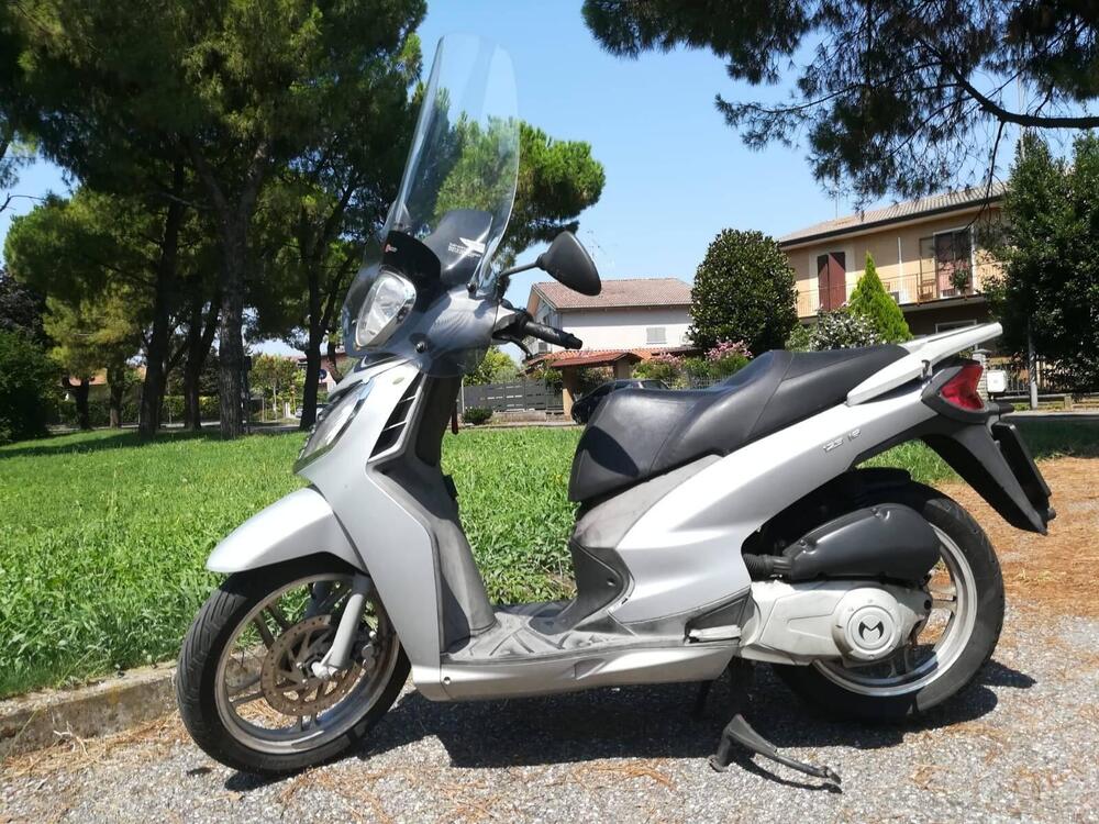 Malaguti Centro 125 i.e. SL (2010 - 11) (4)