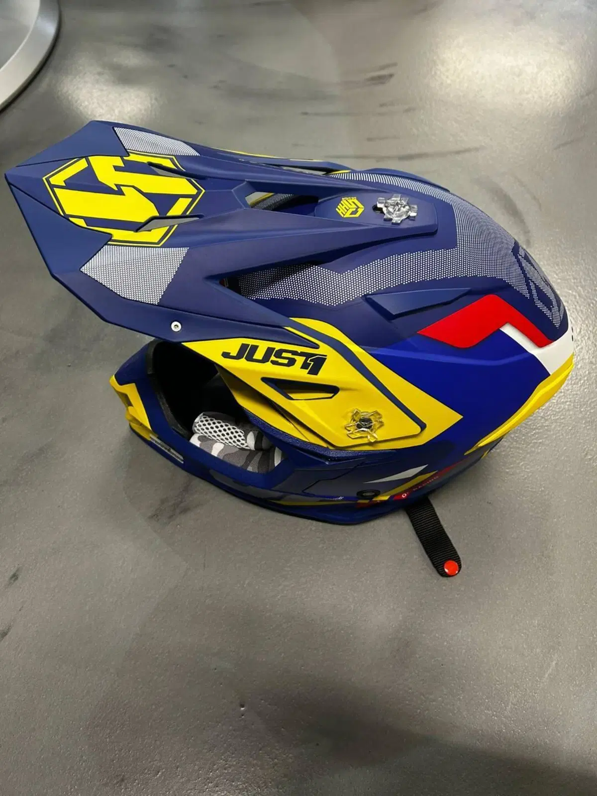 Casco J39 Just1 (3)