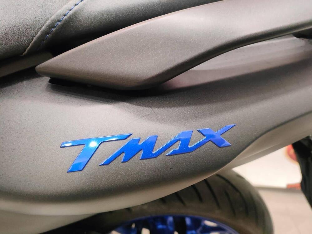 Yamaha T-Max 560 (2022 - 24) (4)