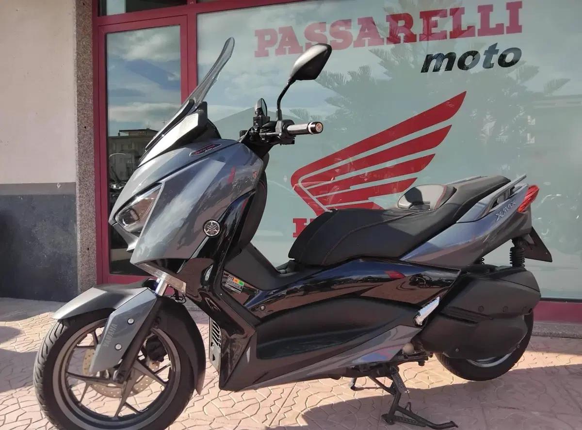 Yamaha X-Max 300 Tech Max (2021 - 24)