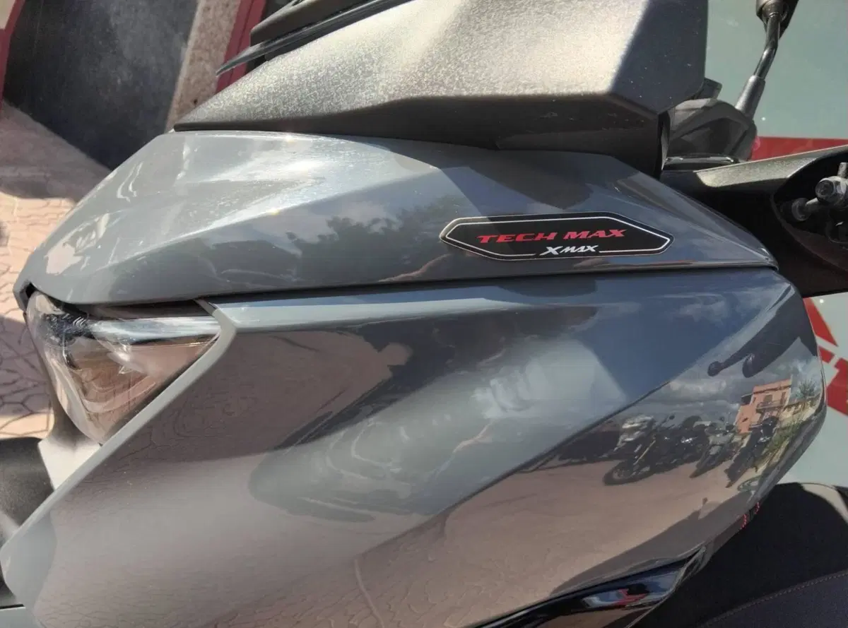 Yamaha X-Max 300 Tech Max (2021 - 24) (7)