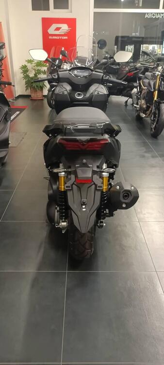 Keeway Motor Terrafina 350i (2025) (4)