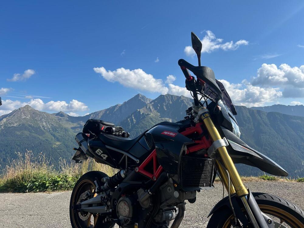 Aprilia Dorsoduro 750 Factory (2010 - 13) (3)