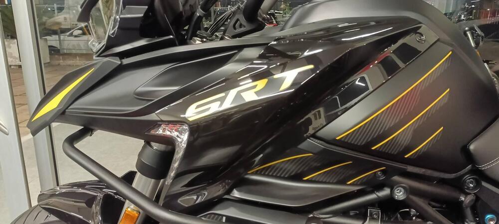 QJ Motor SRT 900 SX (2025) (2)