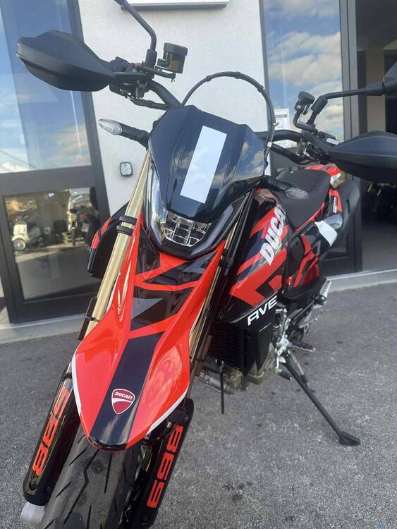 Ducati Hypermotard 698 Mono RVE (2024 - 25) (4)