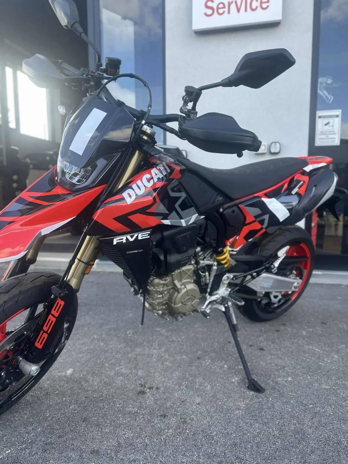 Ducati Hypermotard 698 Mono RVE (2024 - 26) (8)