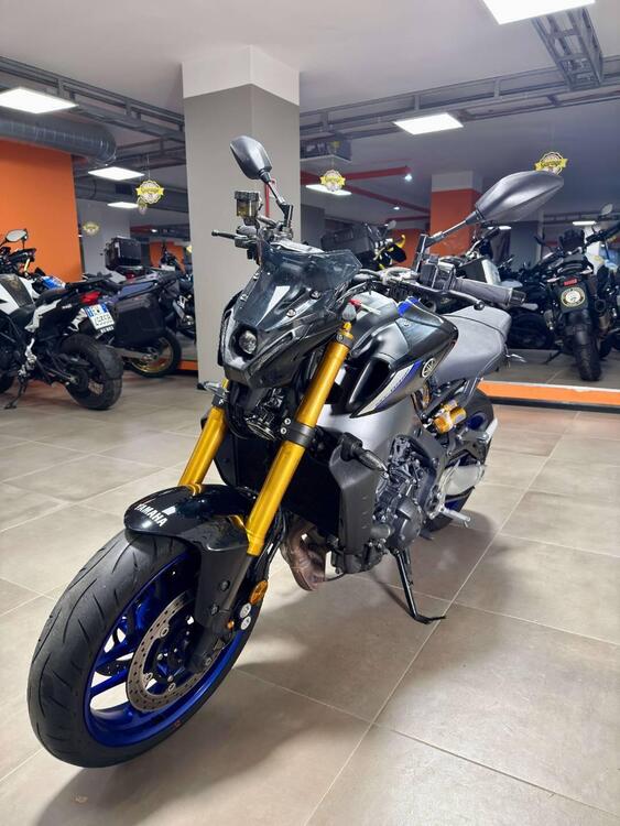 Yamaha MT-09 SP (2021 - 23) (3)
