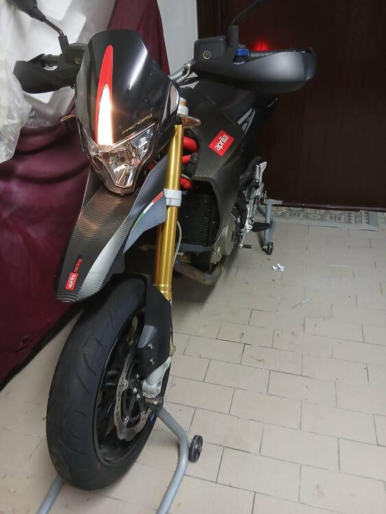 Aprilia Dorsoduro 750 Factory (2010 - 13) (4)
