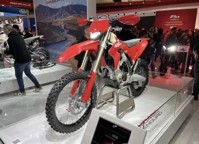 Ducati presenta la prima moto da enduro di Borgo Panigale ad EICMA 2025 [VIDEO]