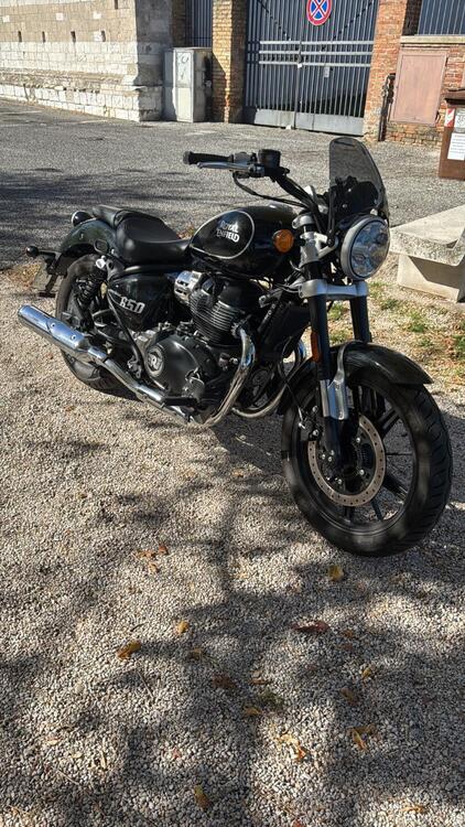 Royal Enfield Super Meteor 650 (2023 - 25) (2)