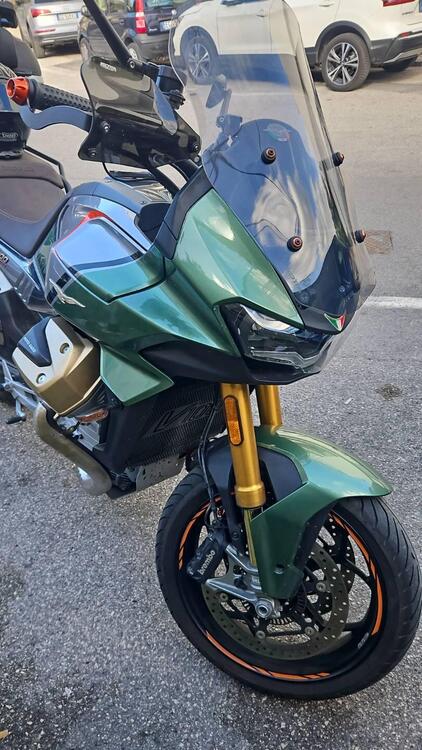 Moto Guzzi V100 Mandello S (2022 - 24) (2)