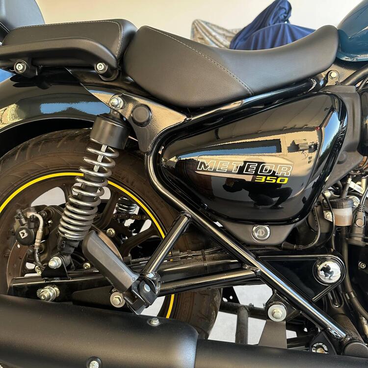 Royal Enfield Meteor 350 Fireball (2021 - 25) (3)