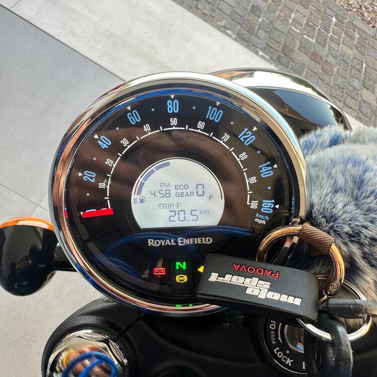 Royal Enfield Meteor 350 Fireball (2021 - 25) (4)