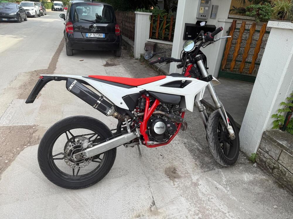 Betamotor RR 125 4T Motard LC (2021 - 23) (2)