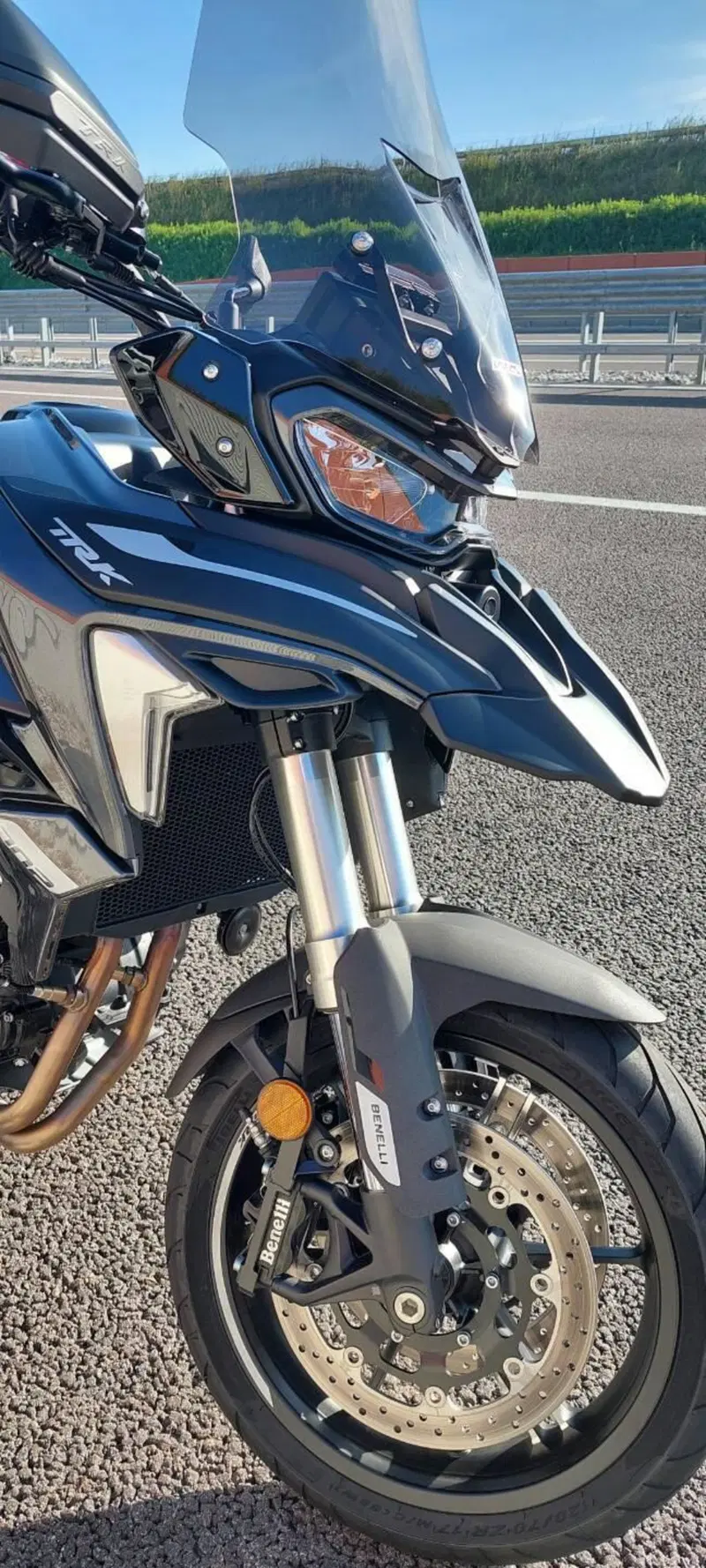 Benelli TRK 702 (2023 - 25) (2)
